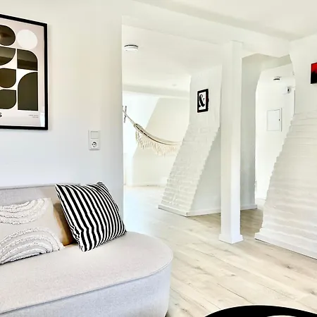 Makers And Rosental Am Schlosspark Detmold