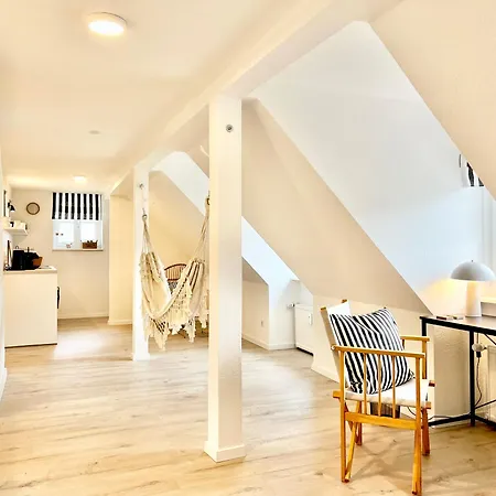 Neu Makers And Rosental Am Schlosspark Detmold